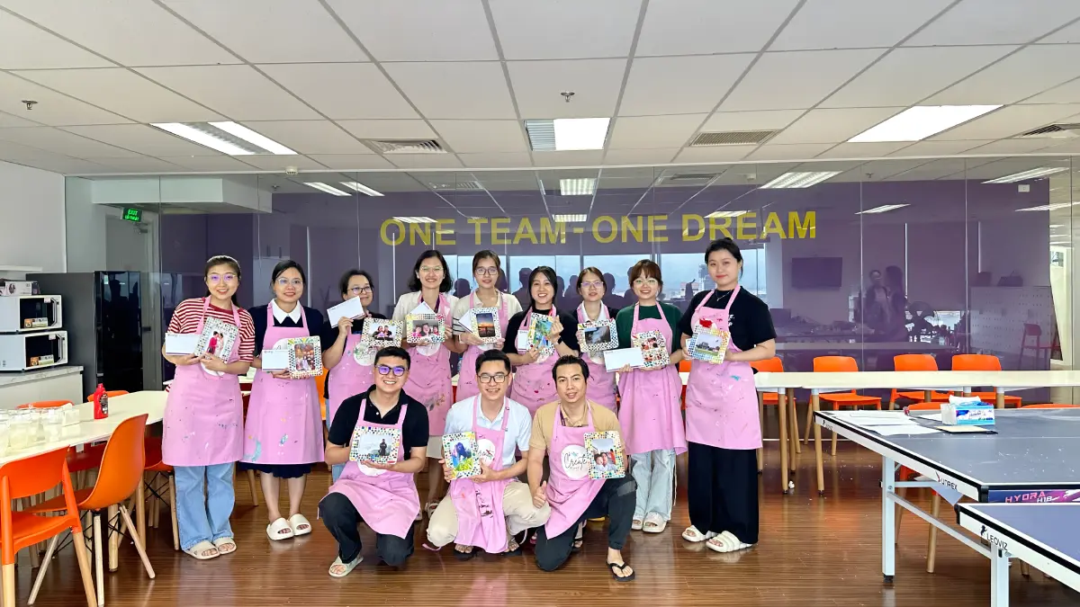 Team With Gift Cards