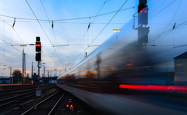Signaling solutions for rail systems